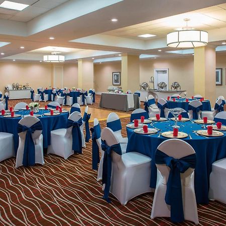 Four Points By Sheraton Suites Tampa Airport Westshore Esterno foto