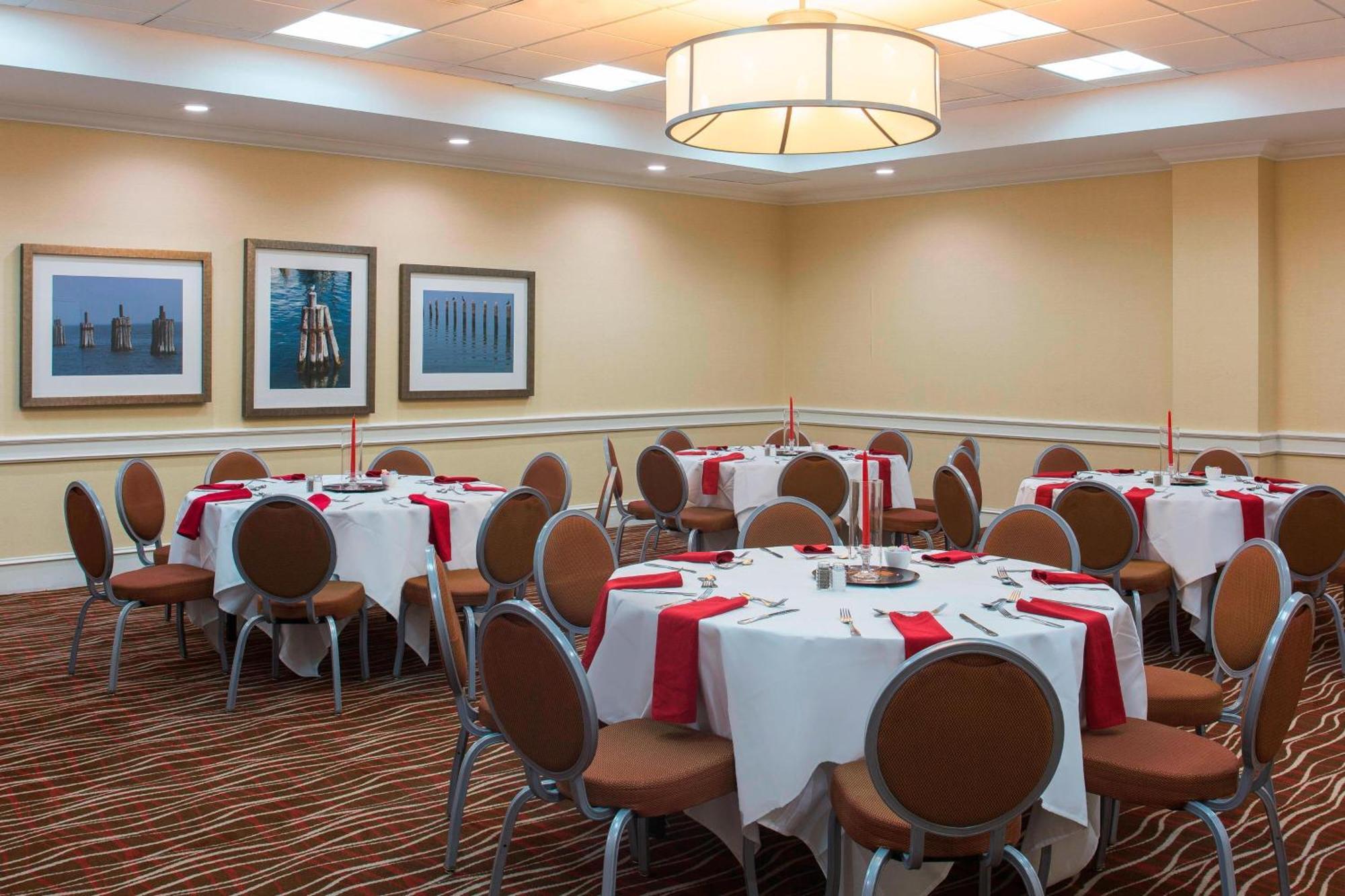 Four Points By Sheraton Suites Tampa Airport Westshore Esterno foto