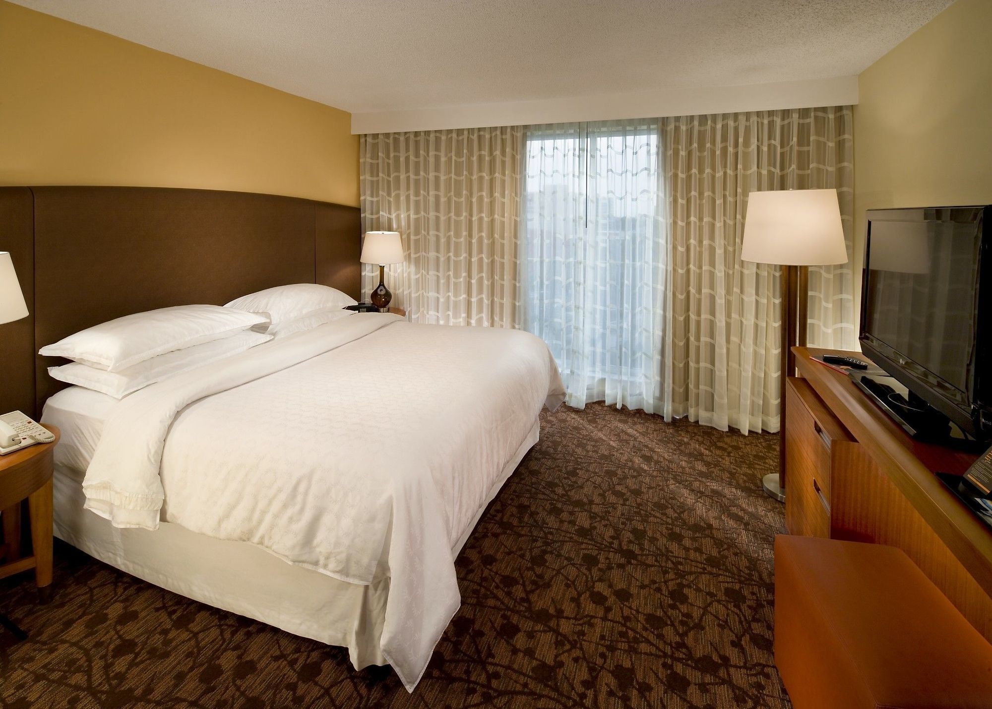 Four Points By Sheraton Suites Tampa Airport Westshore Esterno foto